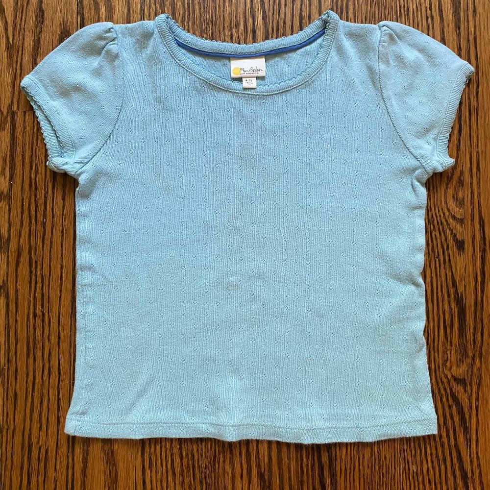 Size 4/5T Mini Boden Powder Blue Tee